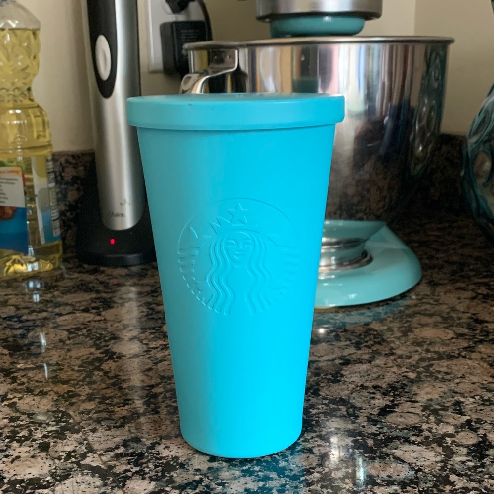 Robin Egg Blue 2016 Metal Thermal Tumbler